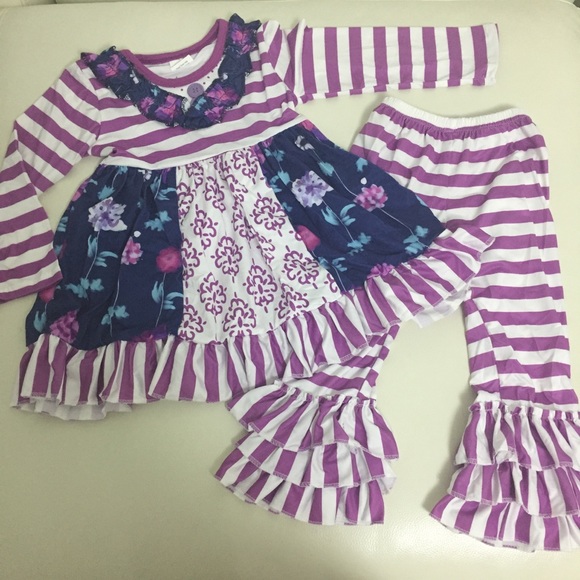 Floral 🌸🌺🌸 Embroidered pants outfit - Picture 7 of 8